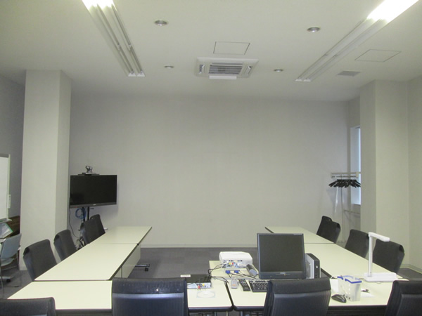 オフィス 内壁修繕工事(施工後)